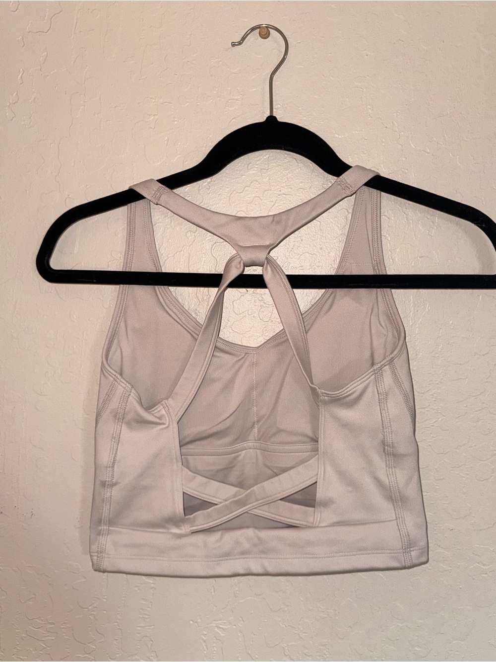 Gilly Hicks Recharge Strappy Back Cropped Workout Tank Top M